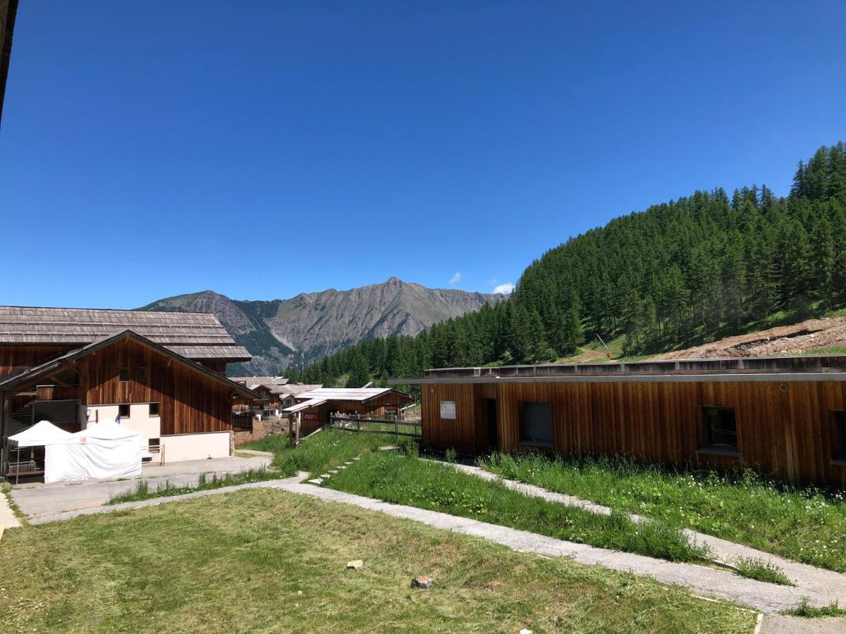 Studio Vue Piste + Parking Souterrain Privatif Inclus Les Orres Esterno foto